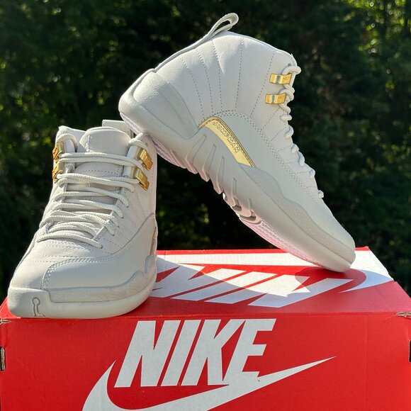 NEW Nike Air Jordan 12 Retro Casual Sneaker (White Gold) - Womens 6 | fits 4.5Y - Picture 1 of 10
